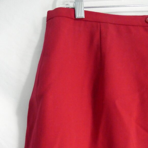 LOUBEN Exclusively for Melanie Lyne | Lined 100% Pure Virgin Wool Red Skirt - Picture 9 of 15